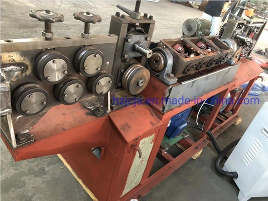 Automatische Maschine zum Geradlinigen und Schneiden von Blättern für 5-12 mm Schnellgeschwindigkeit